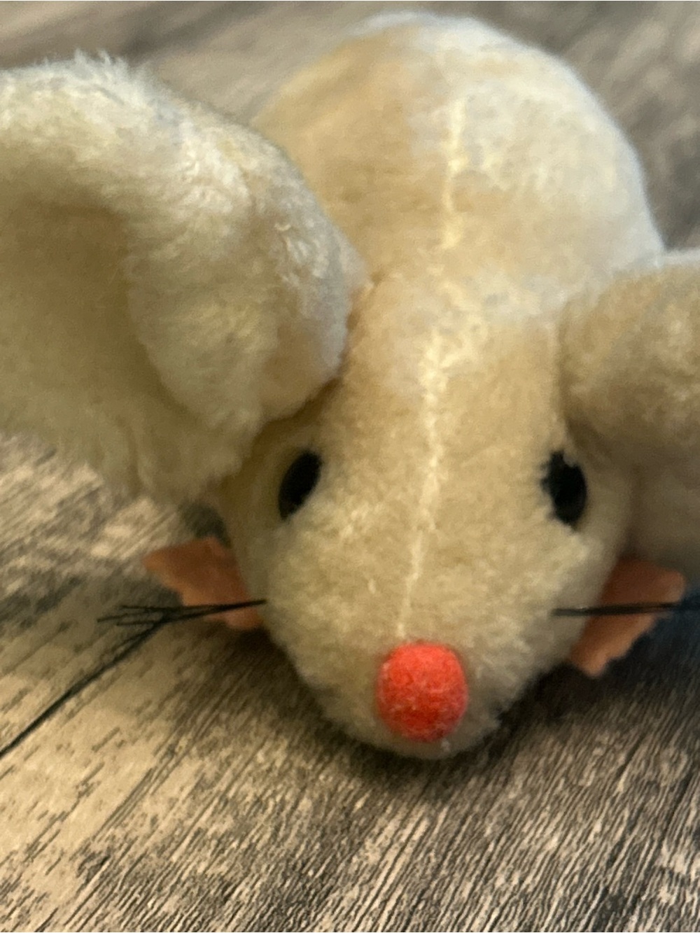 Vintage 1960s Kamar Beige Plush Mouse – Big Ears String Tail – Made in Korea